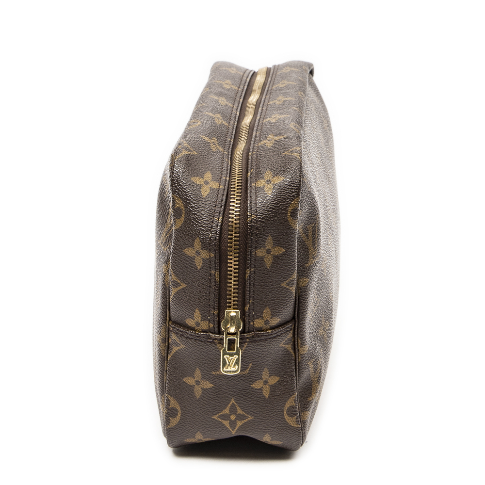 Louis Vuitton Toiletry Pouch GM - Picture 4 of 10